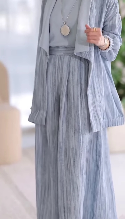 Serenza Lapel Vertical Striped Three-Piece Set